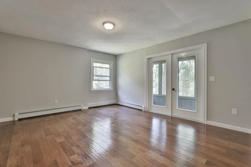 31 Walnut Hill Road Amherst NH 03031