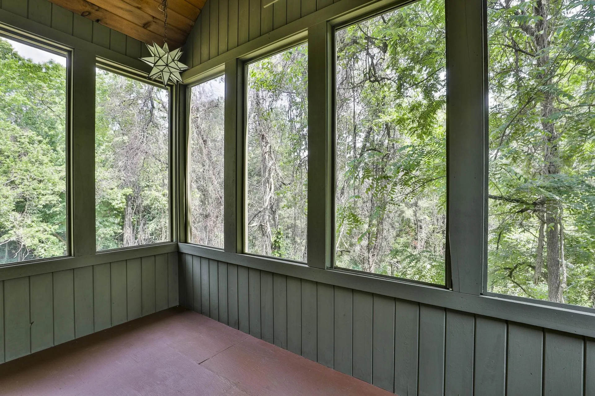 31 Walnut Hill Road Amherst NH 03031
