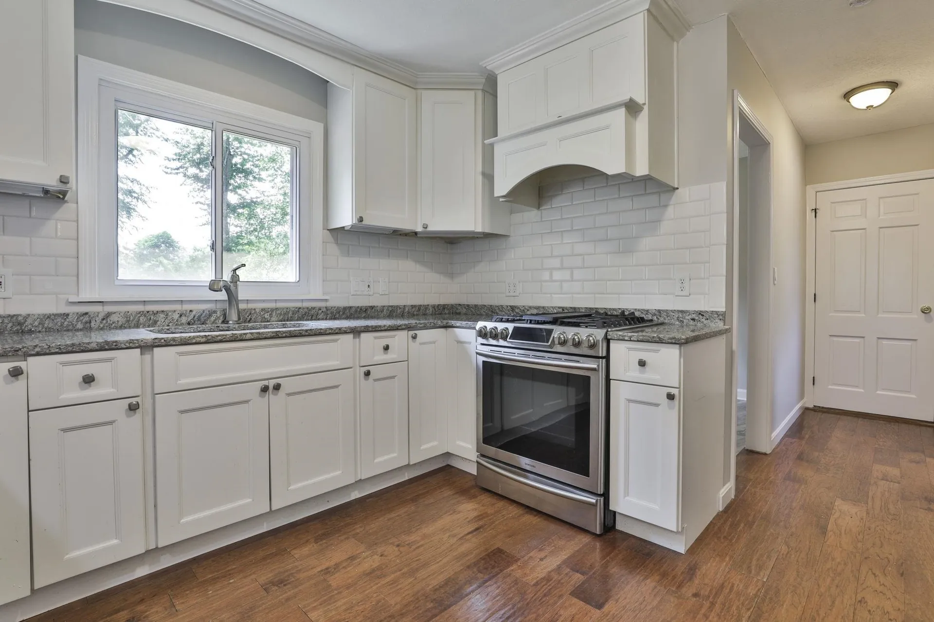 31 Walnut Hill Road Amherst NH 03031