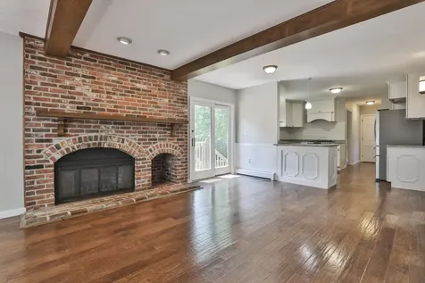 31 Walnut Hill Road Amherst NH 03031