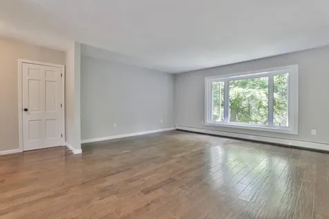 31 Walnut Hill Road Amherst NH 03031