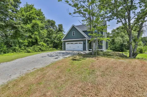 285 Morse Road Manchester NH 03104