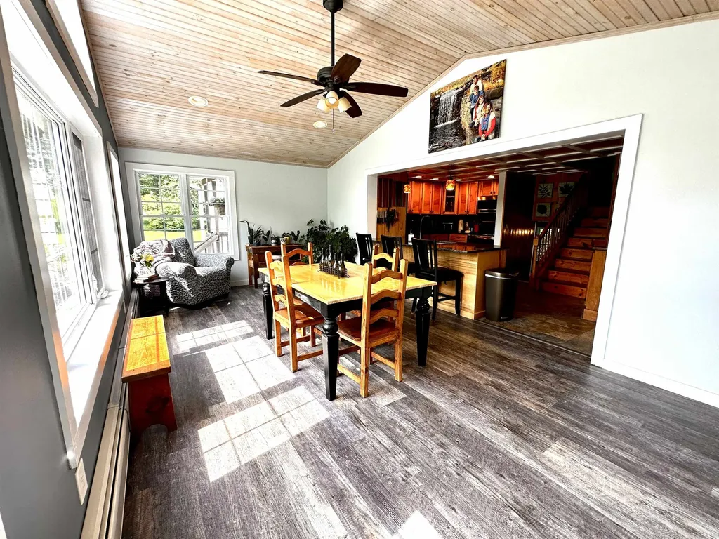 593 Graniteville Road Barre Town VT 05641