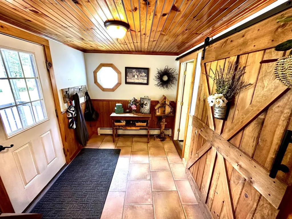 593 Graniteville Road Barre Town VT 05641