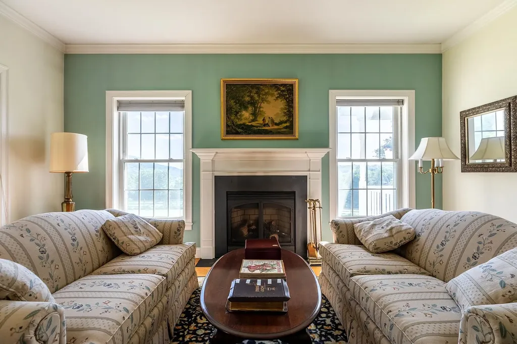 2768 Hunt Road Windsor VT 05089