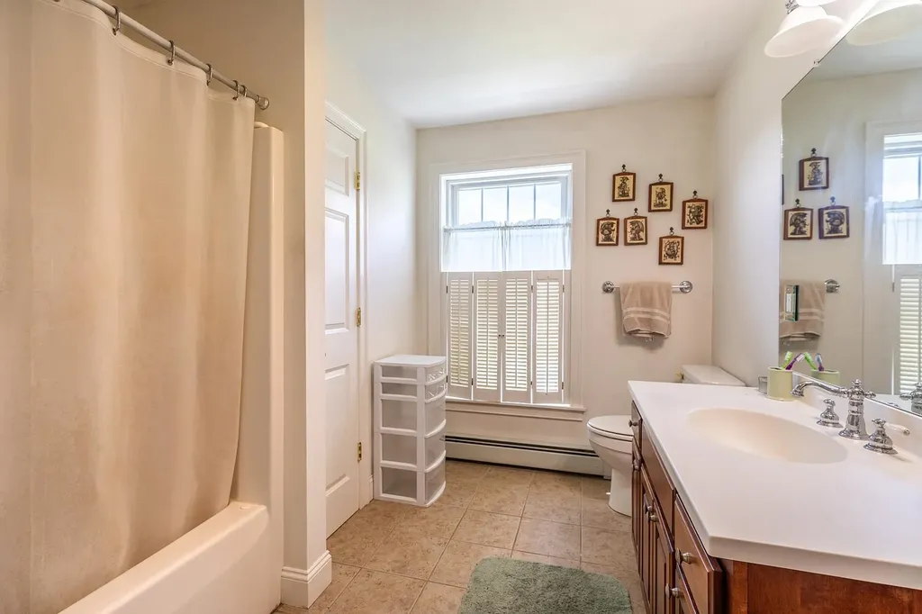 2768 Hunt Road Windsor VT 05089