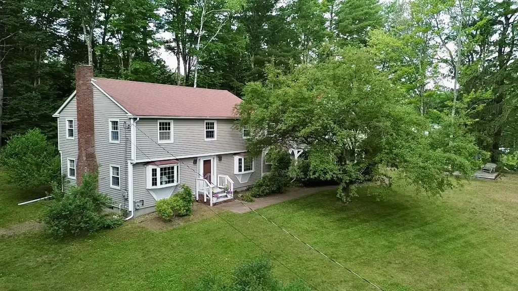 1 Blueberry Lane Bow NH 03304