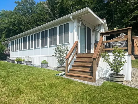 194 Buckley Road Weare NH 03281