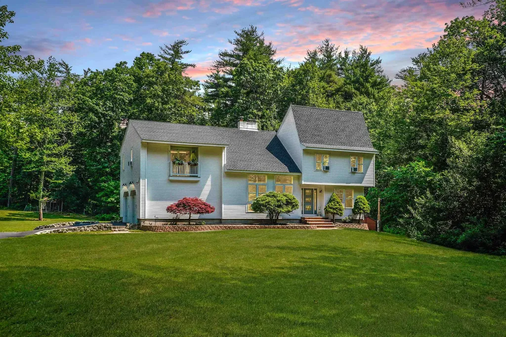 91 Hardy Road Bedford NH 03110
