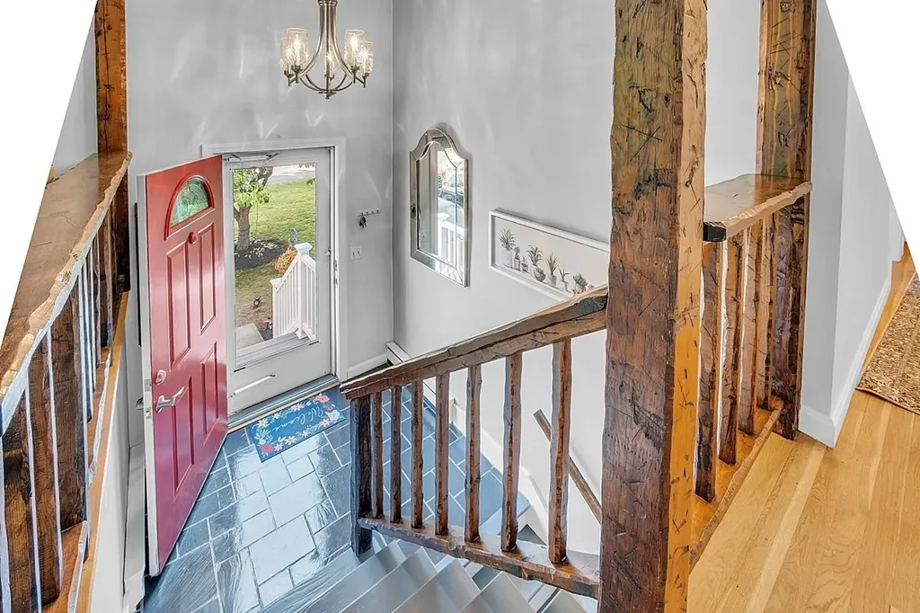 36 Meisner Road Salem NH 03079