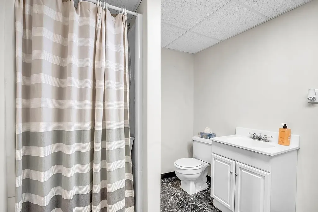 36 Meisner Road Salem NH 03079