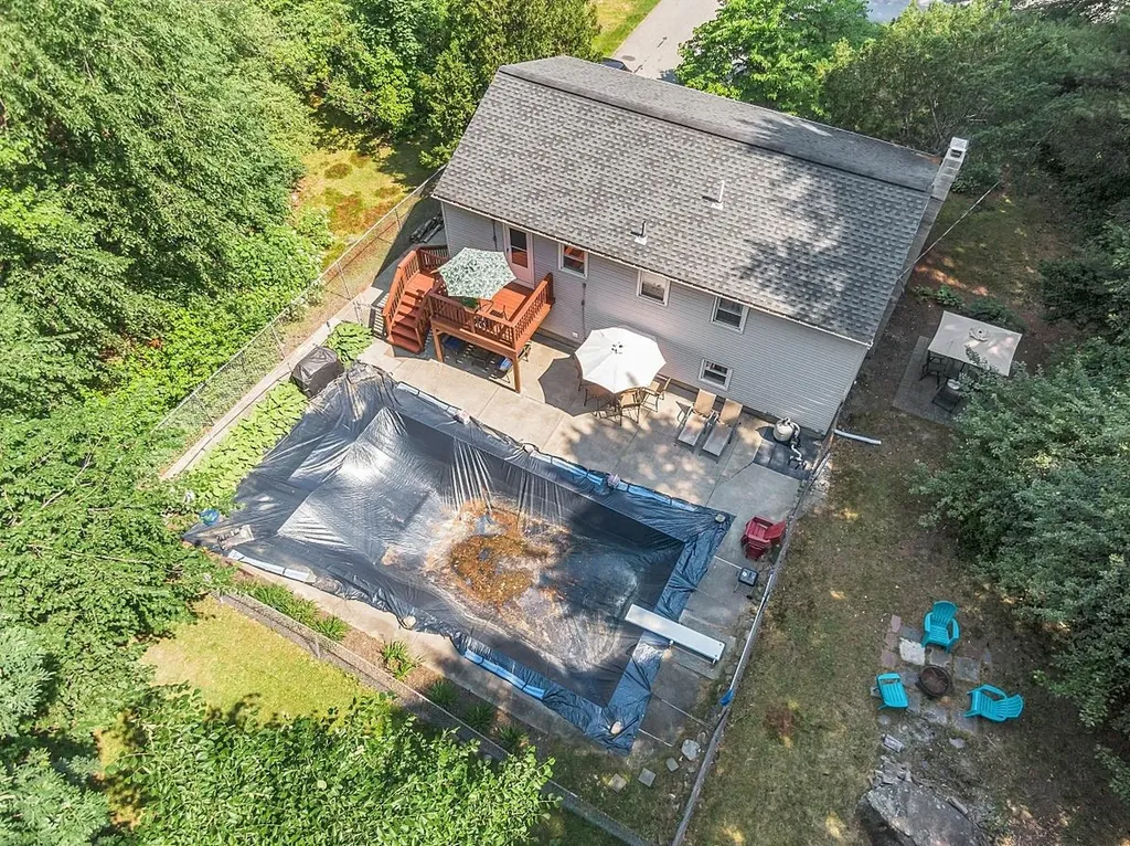36 Meisner Road Salem NH 03079