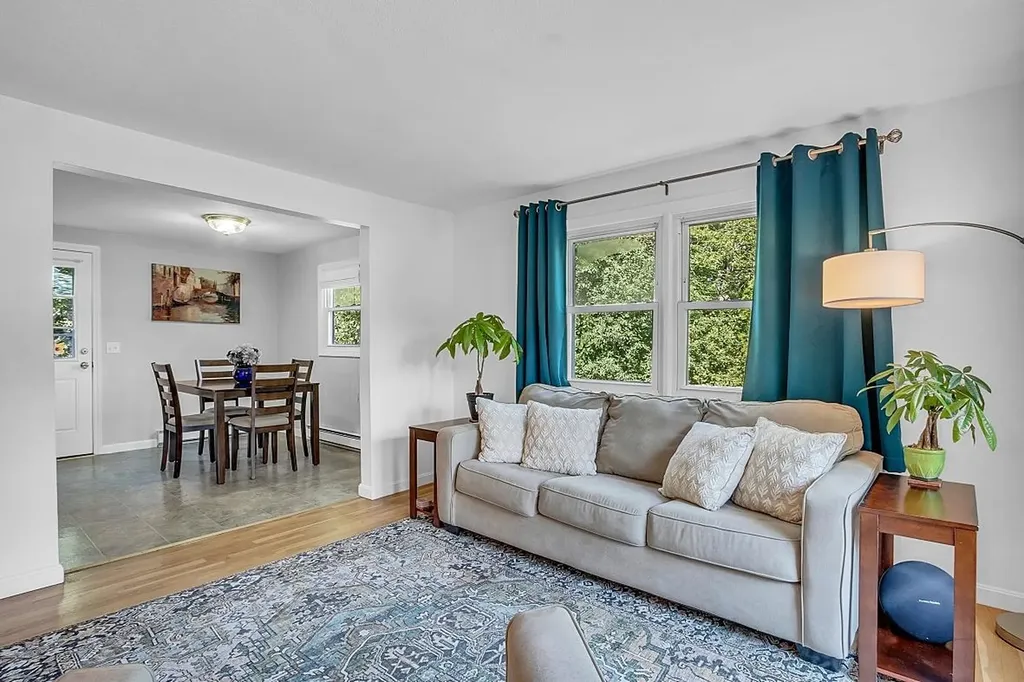 36 Meisner Road Salem NH 03079
