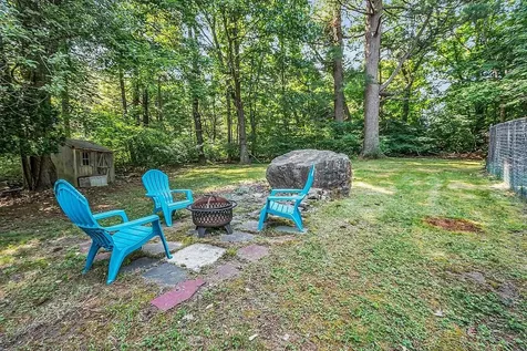 36 Meisner Road Salem NH 03079