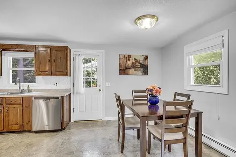 36 Meisner Road Salem NH 03079