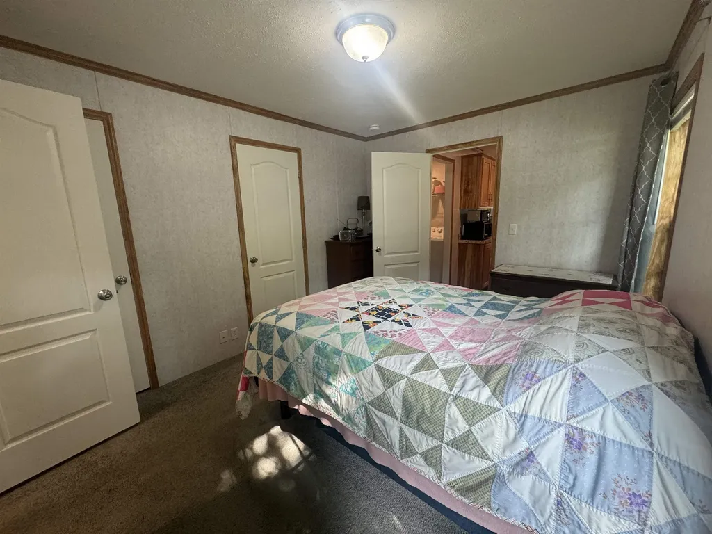 31 Linden Drive Hartford VT 05001