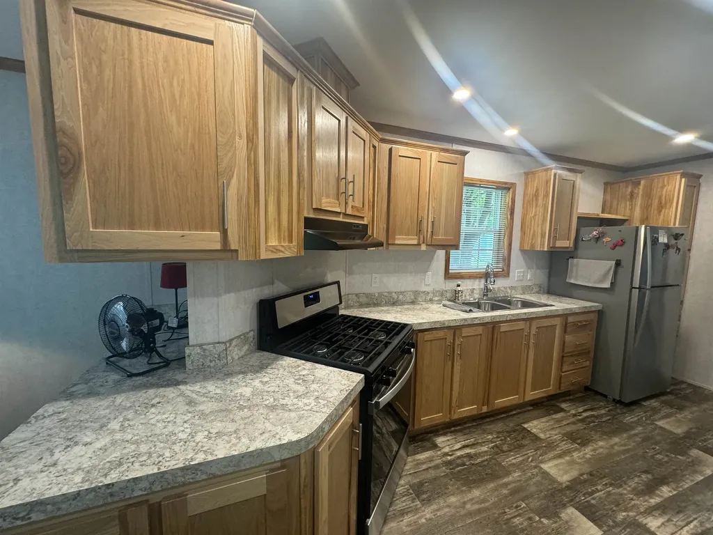 31 Linden Drive Hartford VT 05001