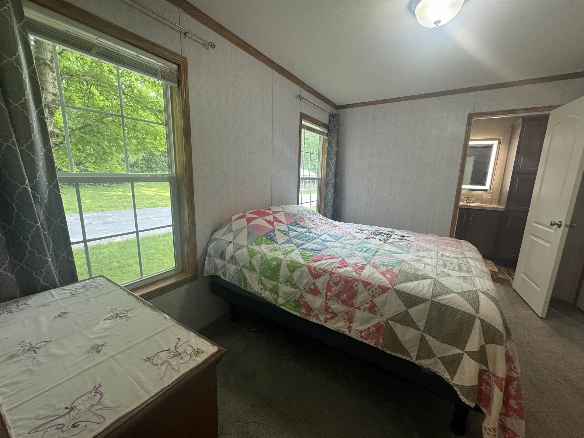 31 Linden Drive Hartford VT 05001