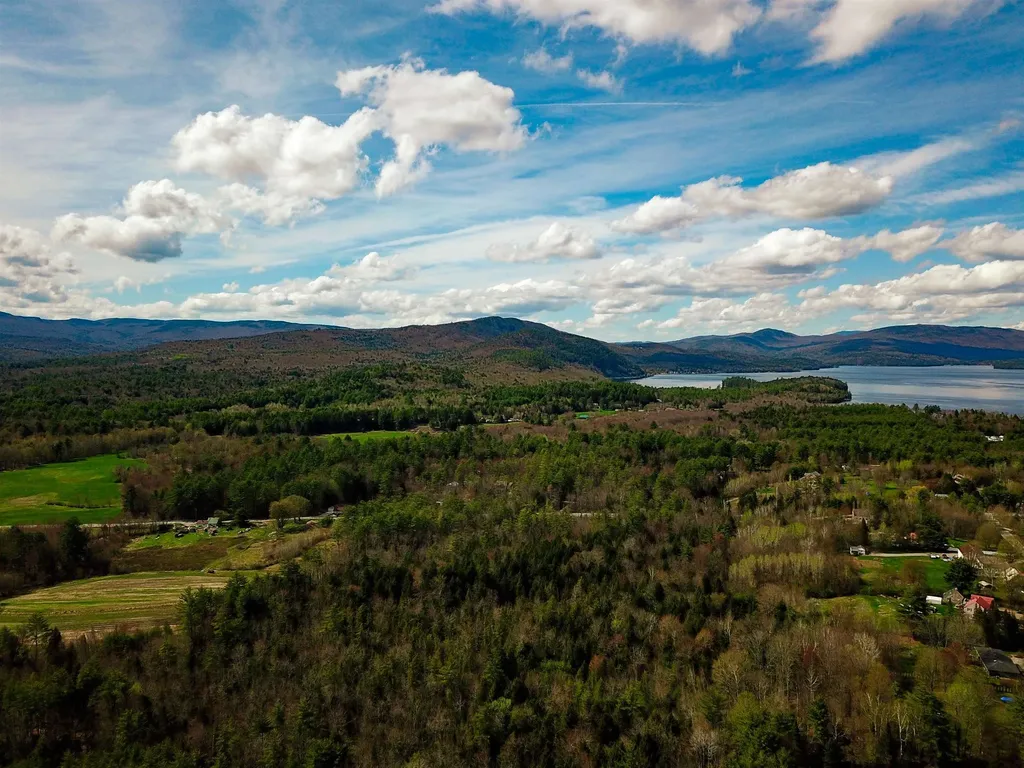 84 Hemp Hill Road Bristol NH 03222