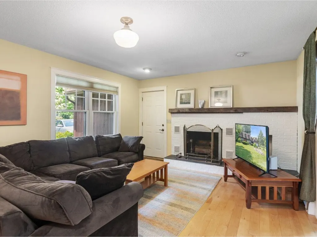 86 Summit Circle Shelburne VT 05482