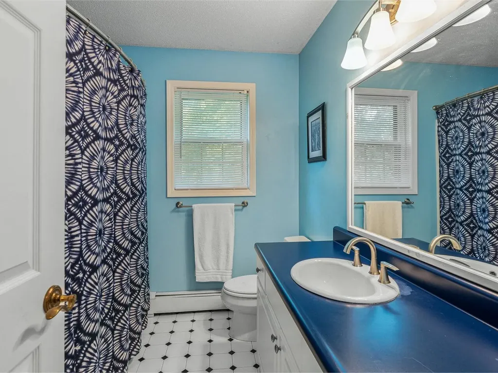 86 Summit Circle Shelburne VT 05482