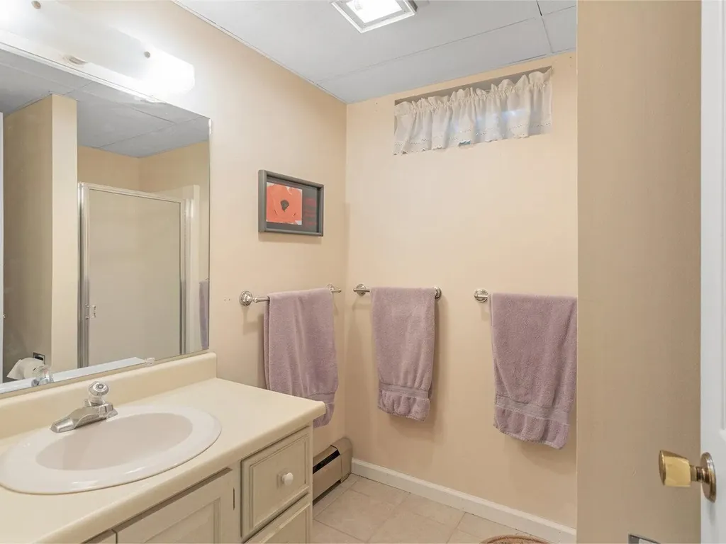 86 Summit Circle Shelburne VT 05482