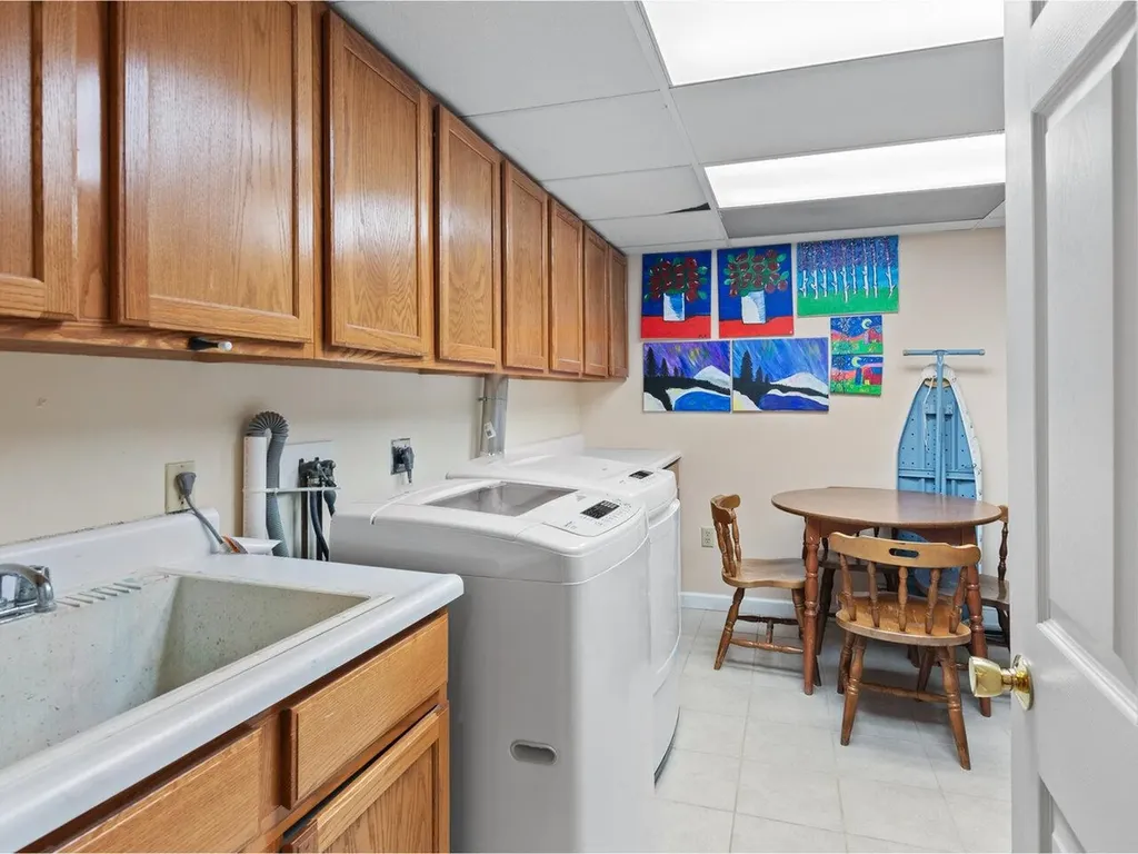 86 Summit Circle Shelburne VT 05482