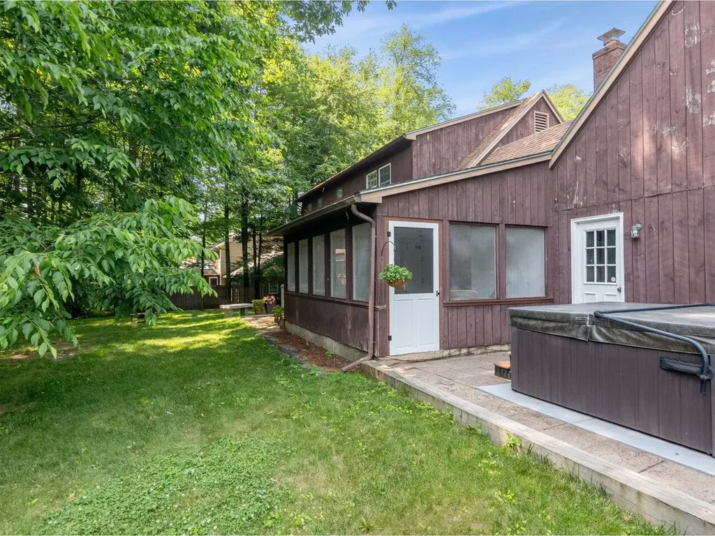 86 Summit Circle Shelburne VT 05482