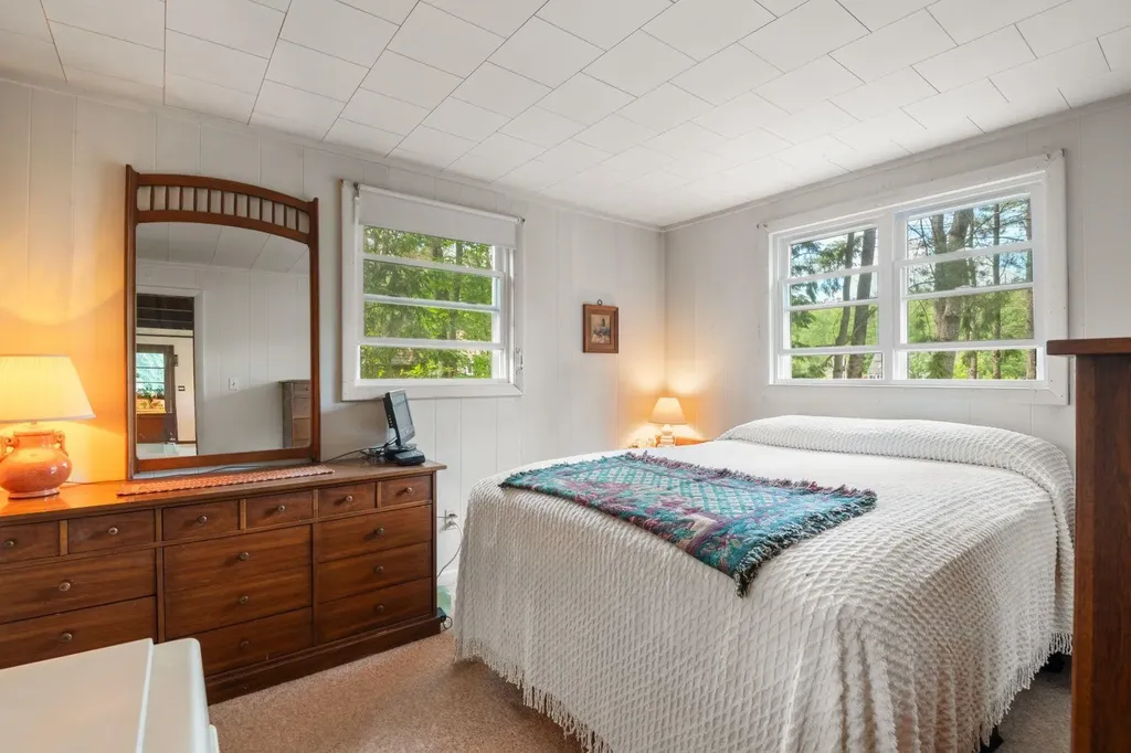 199 Hanson Drive Moultonborough NH 03254