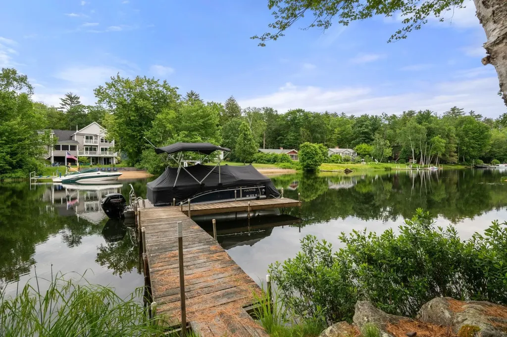 199 Hanson Drive Moultonborough NH 03254