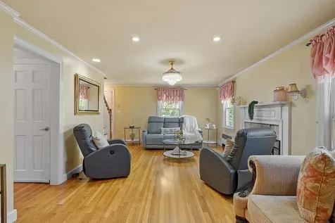 63 Main Street Plaistow NH 03865