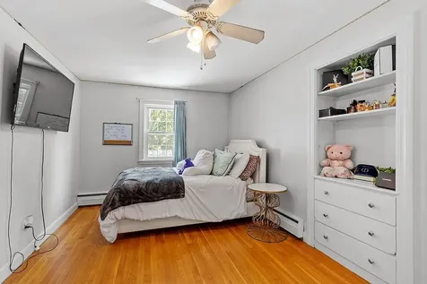 63 Main Street Plaistow NH 03865