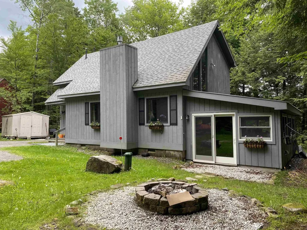 18 Dover Green Road Dover VT 05356