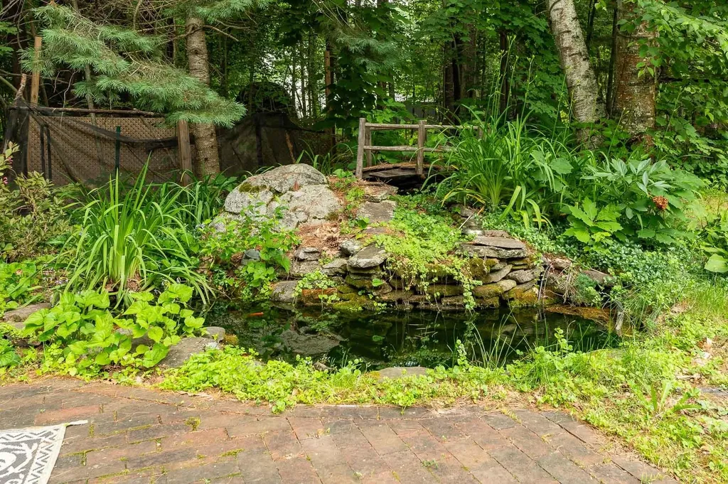 844 Second Crown Point Road Strafford NH 03884