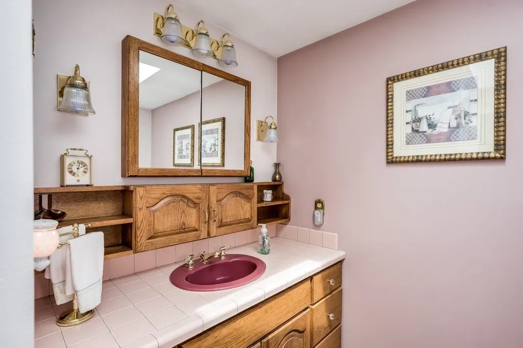 65 Glen Hill Road Dover NH 03820