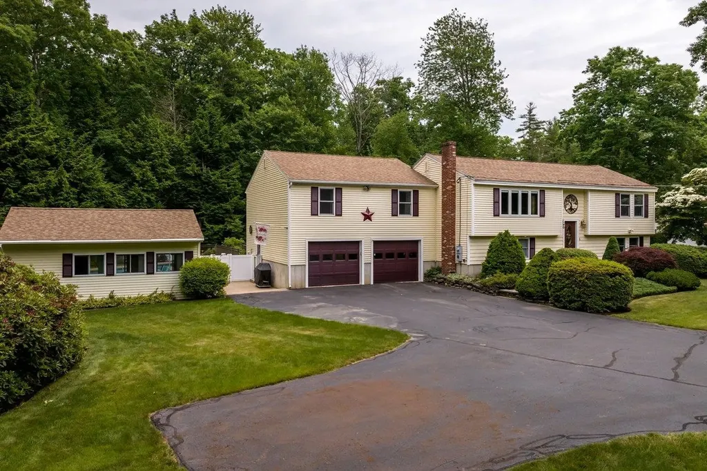 65 Glen Hill Road Dover NH 03820