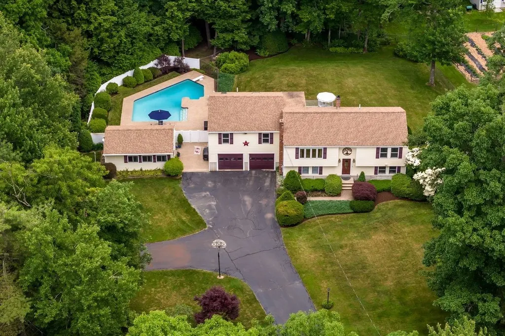 65 Glen Hill Road Dover NH 03820