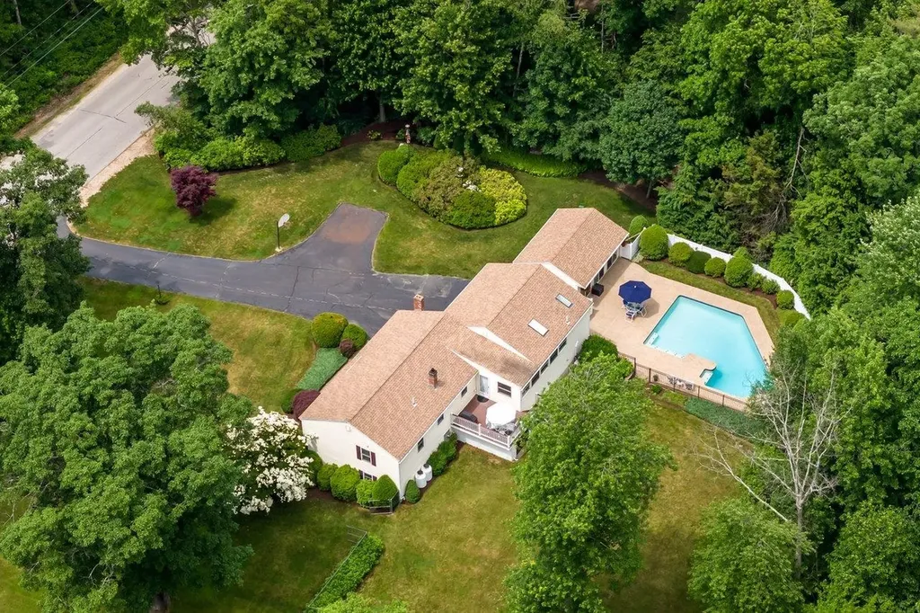 65 Glen Hill Road Dover NH 03820