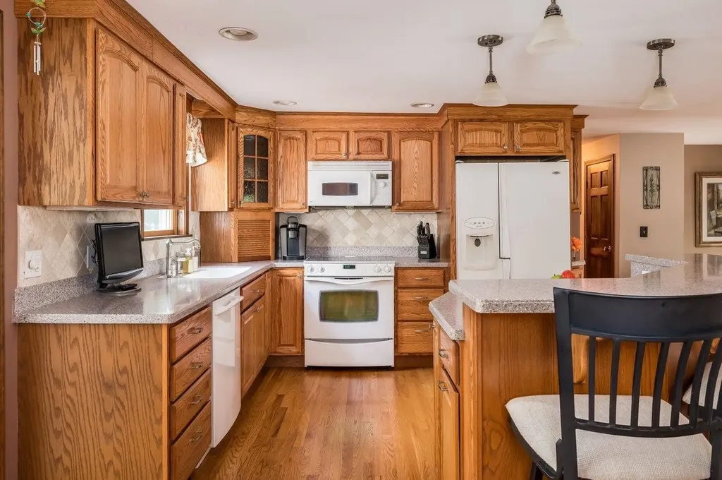 65 Glen Hill Road Dover NH 03820