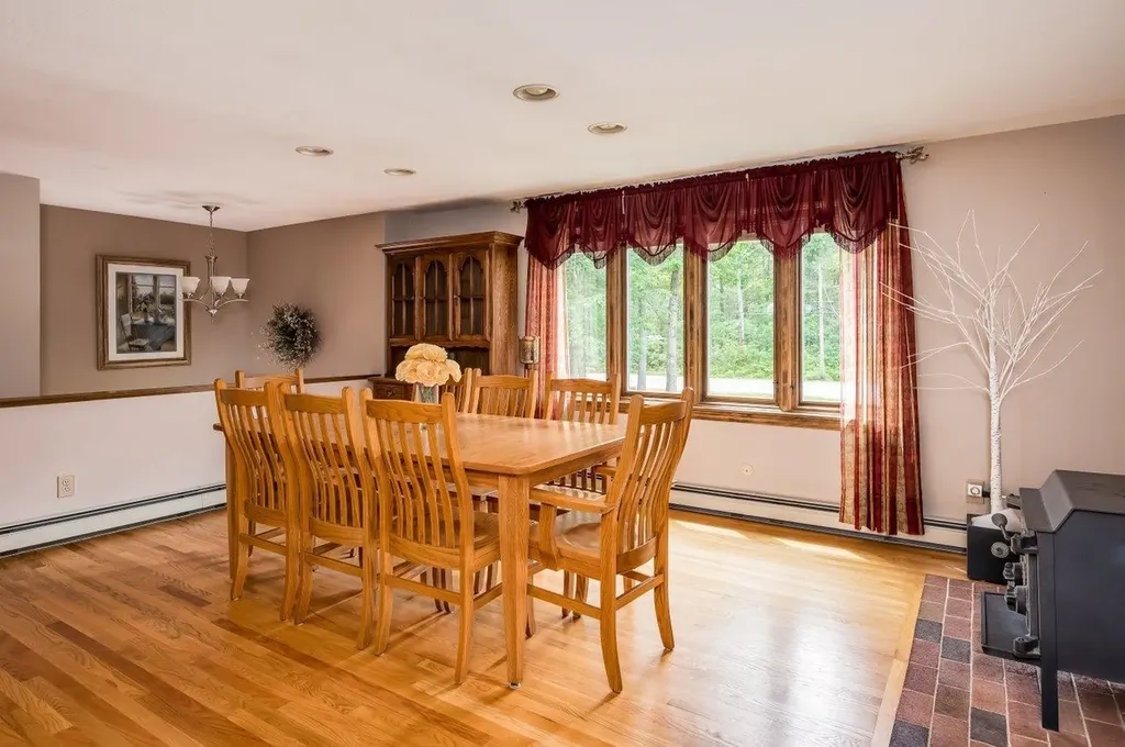65 Glen Hill Road Dover NH 03820