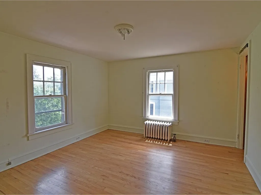 146 East Avenue Burlington VT 05401