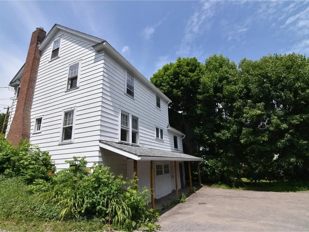 146 East Avenue Burlington VT 05401