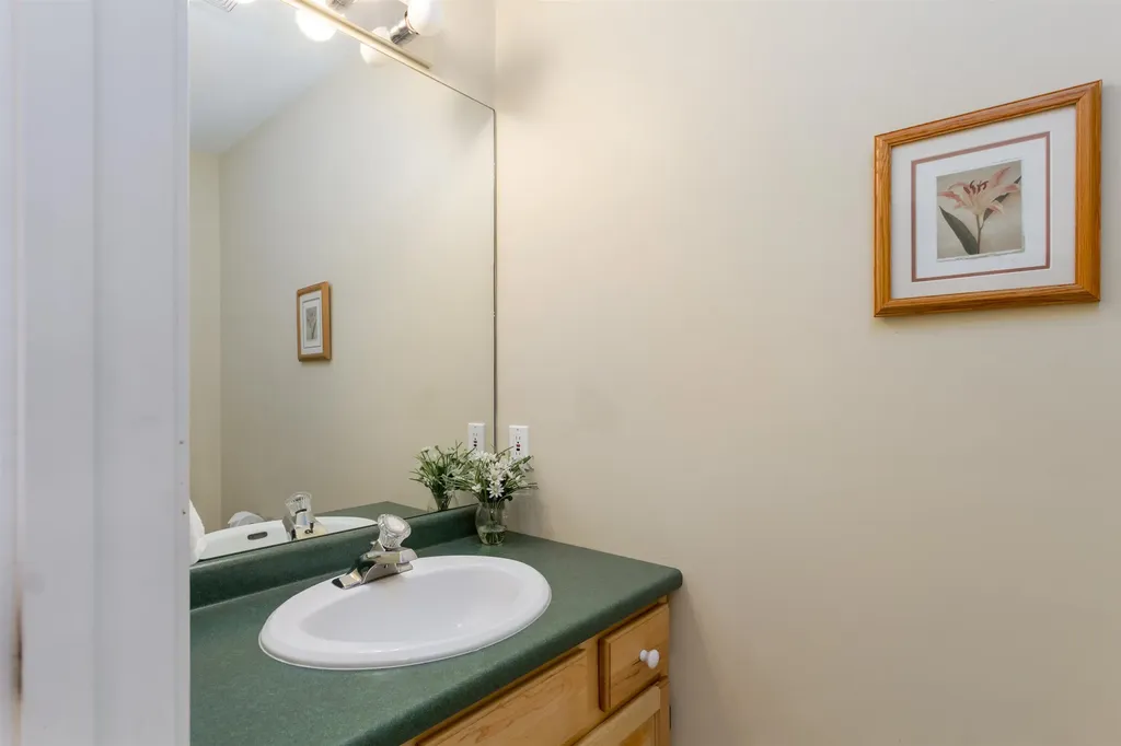 67 Floral Drive South Burlington VT 05403