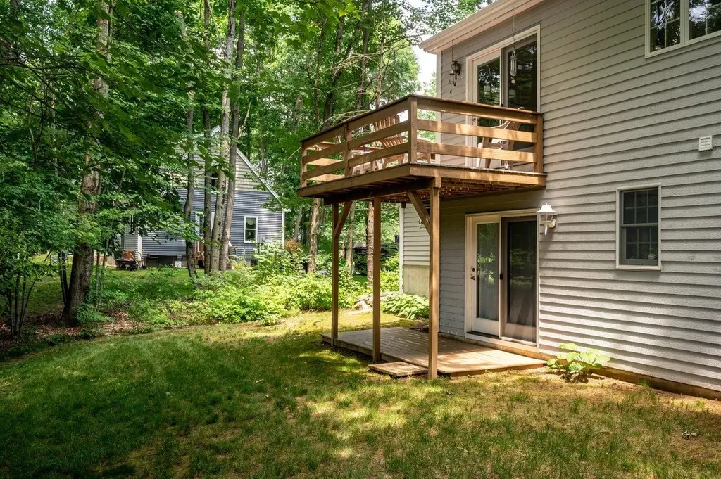 11 Long Leaf Lane Somersworth NH 03878