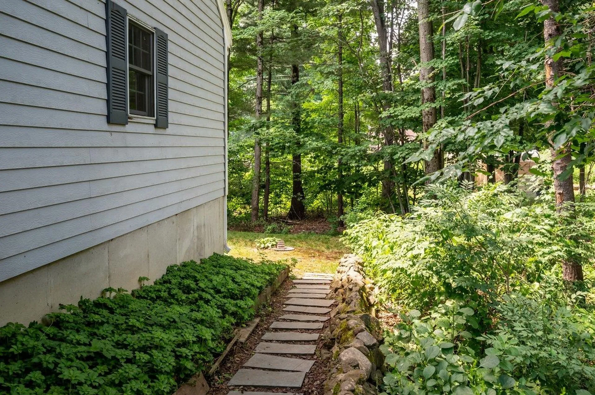 11 Long Leaf Lane Somersworth NH 03878