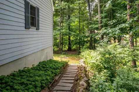 11 Long Leaf Lane Somersworth NH 03878