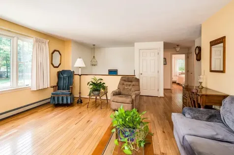11 Long Leaf Lane Somersworth NH 03878