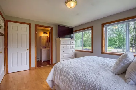 14 Abigails Circle Jefferson NH 03583