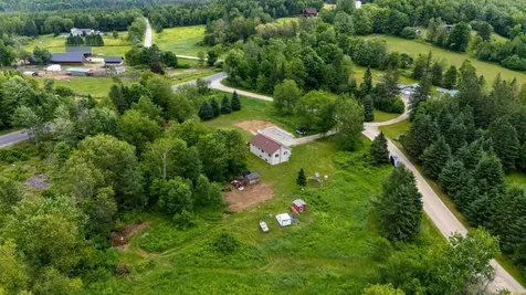 14 Abigails Circle Jefferson NH 03583
