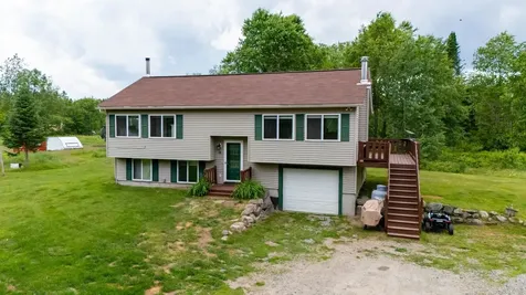 14 Abigails Circle Jefferson NH 03583